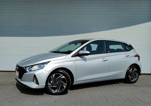 Hyundai i20 cena 67800 przebieg: 9000, rok produkcji 2021 z Radymno małe 631